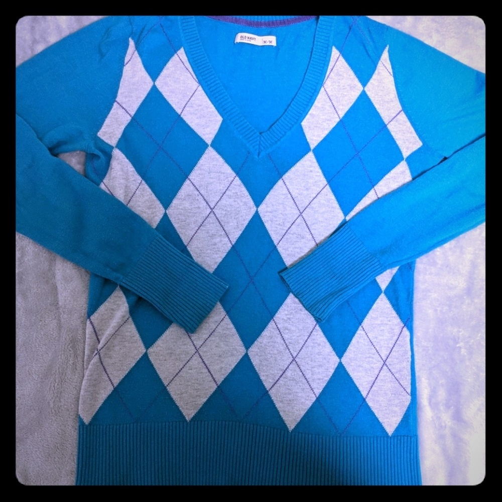 🍀Old Navy Argyle sweater